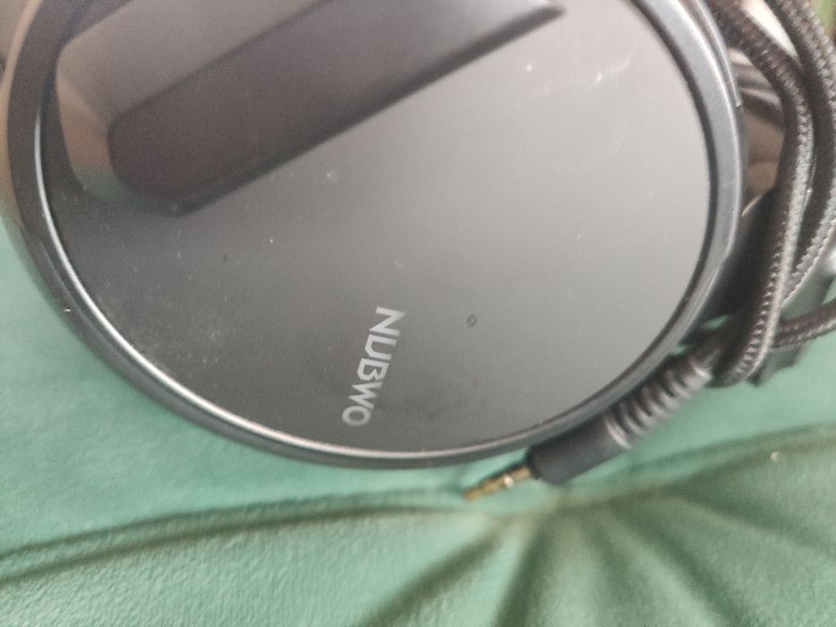 Słuchawki sprzet audio