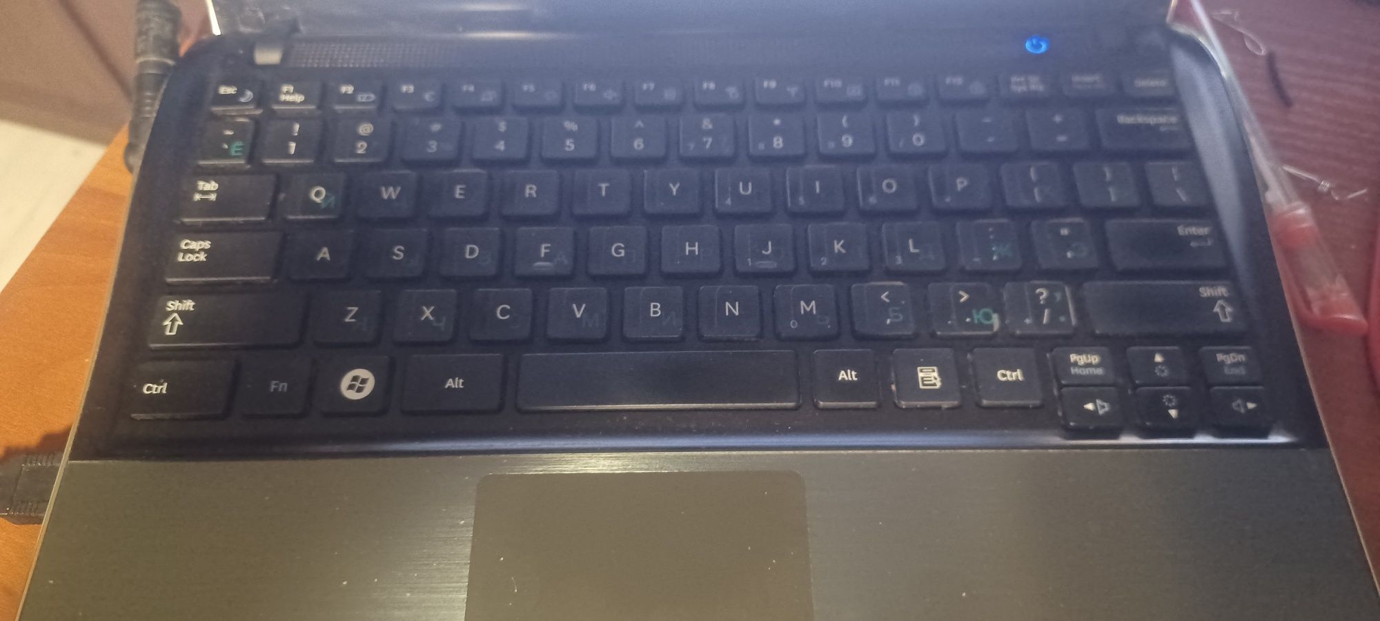Samsung nf210  10.1 дюйм