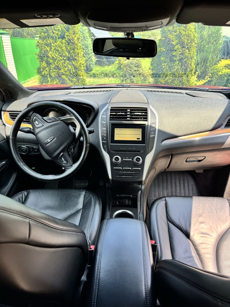 Lincoln MKC -2016 року.         5LMCJ2D97HUL07449