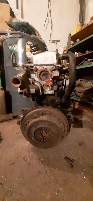 Двигун форд ескорт