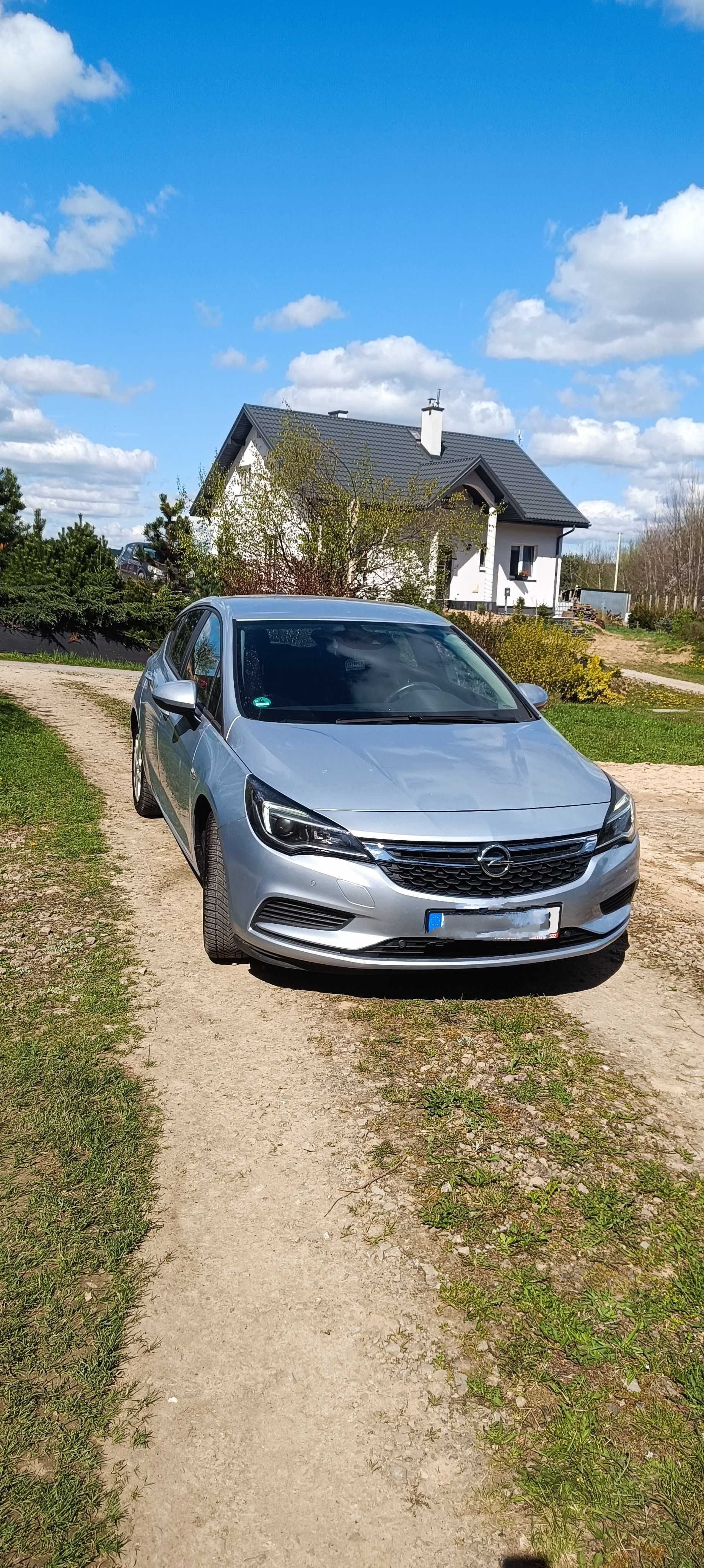 Astra k Turbo benzyna 2016
