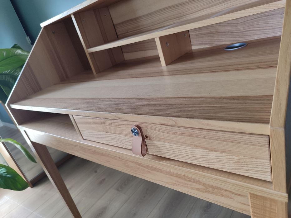 IKEA Fliggen - drewniane biurko / toaletka / sekretarzyk - jak NOWE
