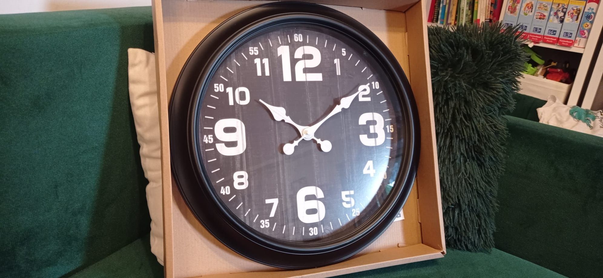 Nowy czarny zegar ścienny 40 cm