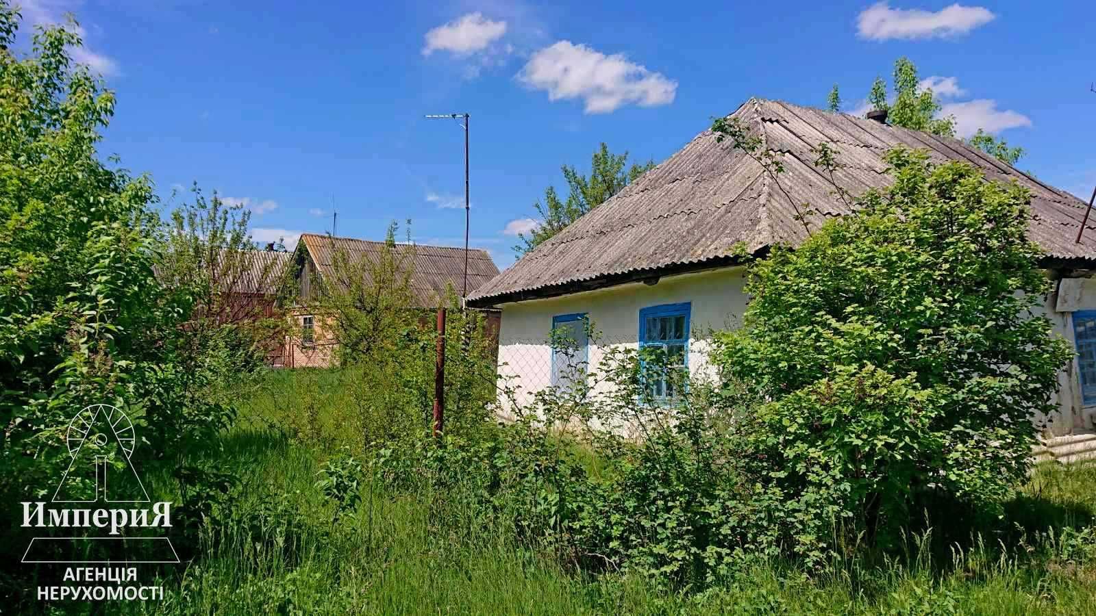 Продам будинок в Сухолісах.