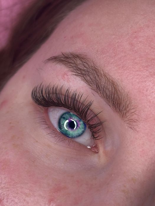 Наращивание ресниц от 450
