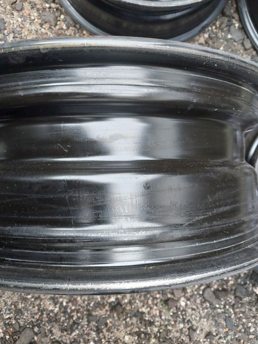 Felgi stalowe Renault 16" 4X100 ET 37