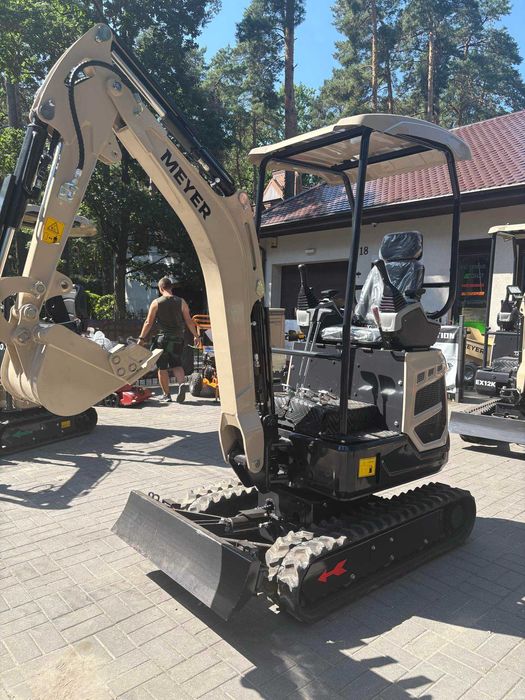 Minikoparka Meyer EX15 – 1,5 t, silnik Yanmar 15,2KM, hydraulika 18MPa
