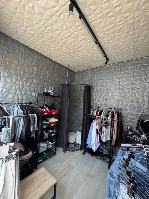 Продаж магазину на краківському