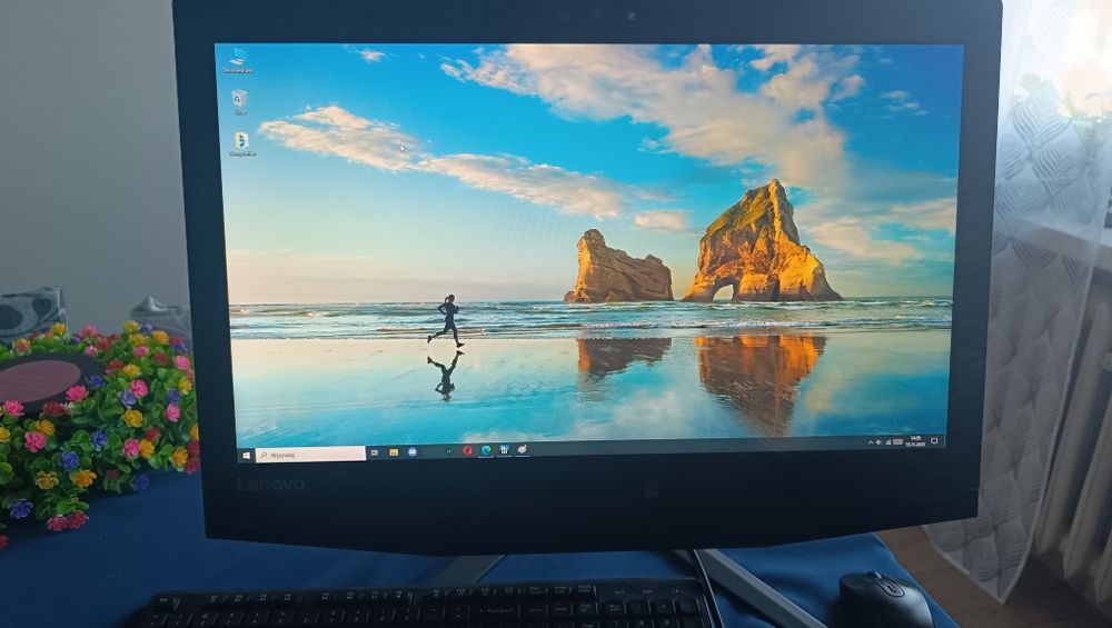 Lenovo AIO 700-24ISH HDD 1,2TB, i5, 8Gb ddr4 ram