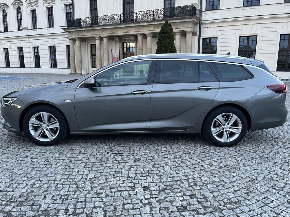 Opel Insignia 2.0 SPORTS TOURER