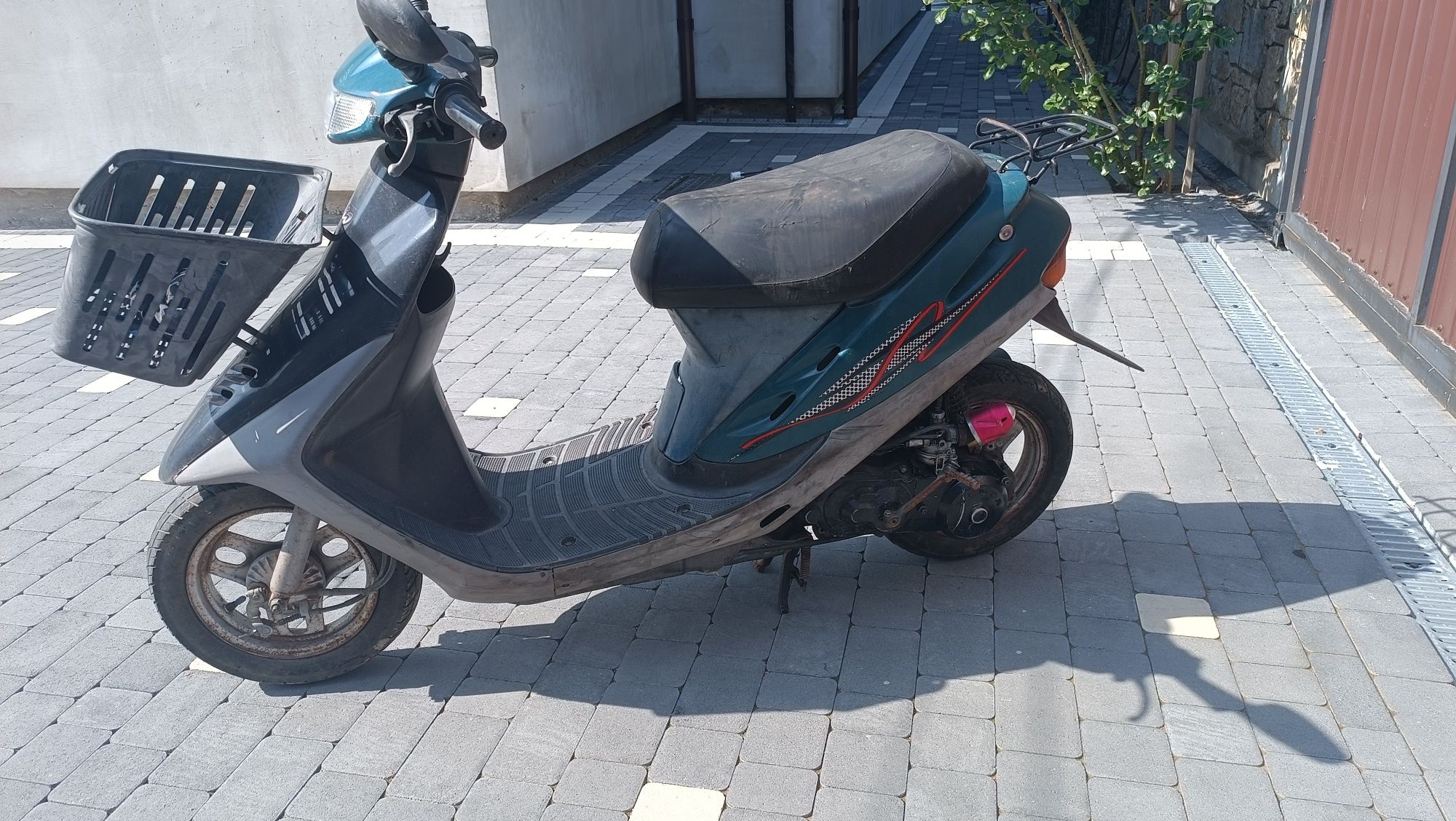 Скутер Honda dio