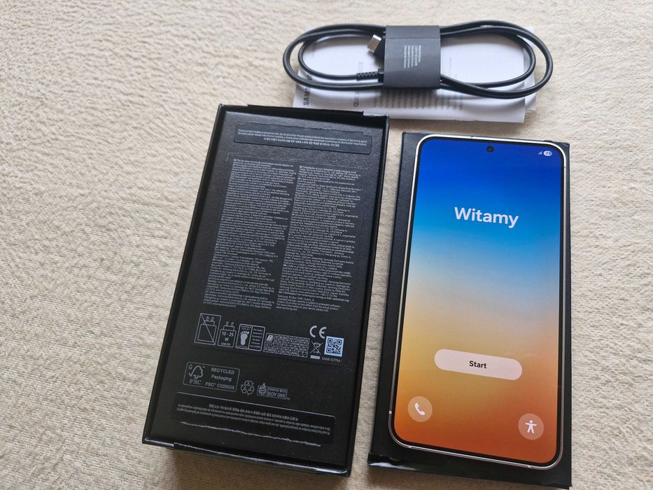 Samsung Galaxy S24, 256GB, igła, jak nowy