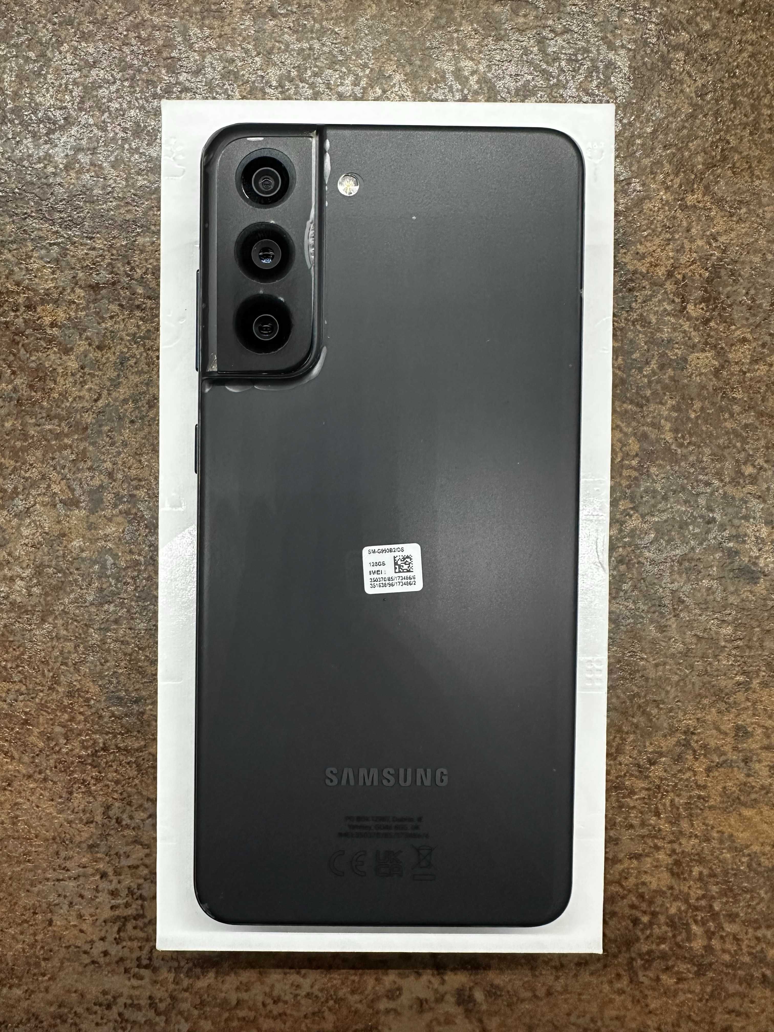Samsung Galaxy S21 FE 5G + Etui Spigen + Szkło Spigen + Folia Spigen