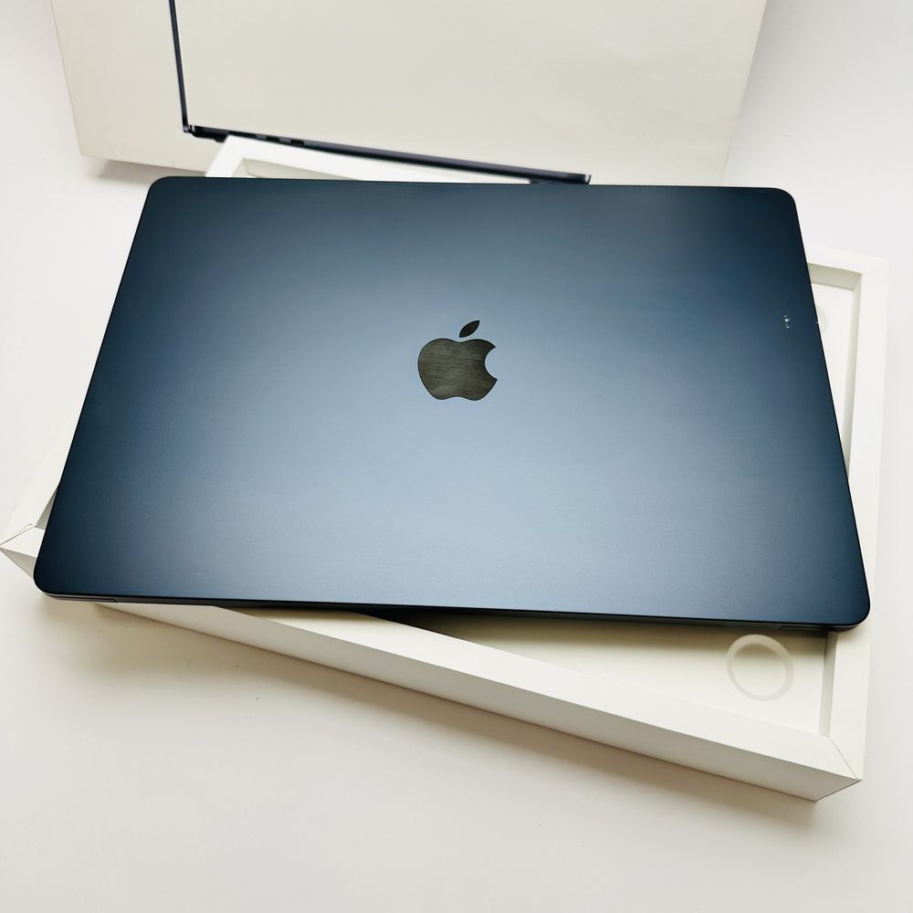 MacBook Air 15" 2023 M2 Midnight 8GB 256GB SSD