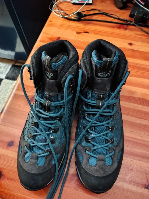 Кросівки (ботинки) JackWolfskin оригінал з Німеччини 44/45 устілка 29