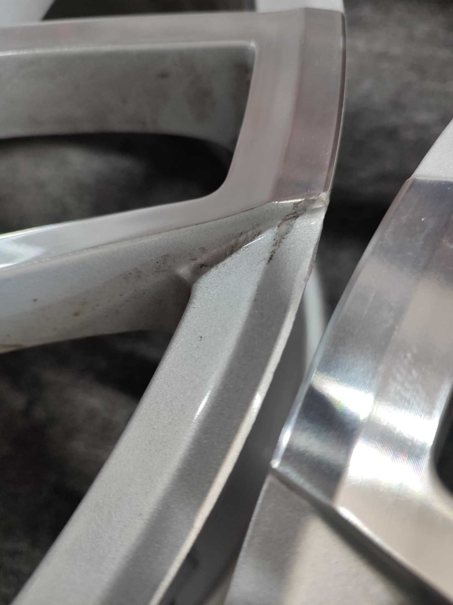 Felgi aluminiowe Veemann V-FS27R 20x8,5 ET38 5x112 Silver Machined