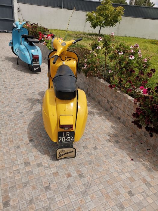 Vespas rallyl e sprint 5 mil euros cada uma