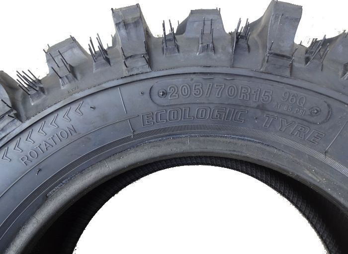 4x Opony Bieżnikowane 205/70r15 SIMEX TREKKER Drugi Gatunek