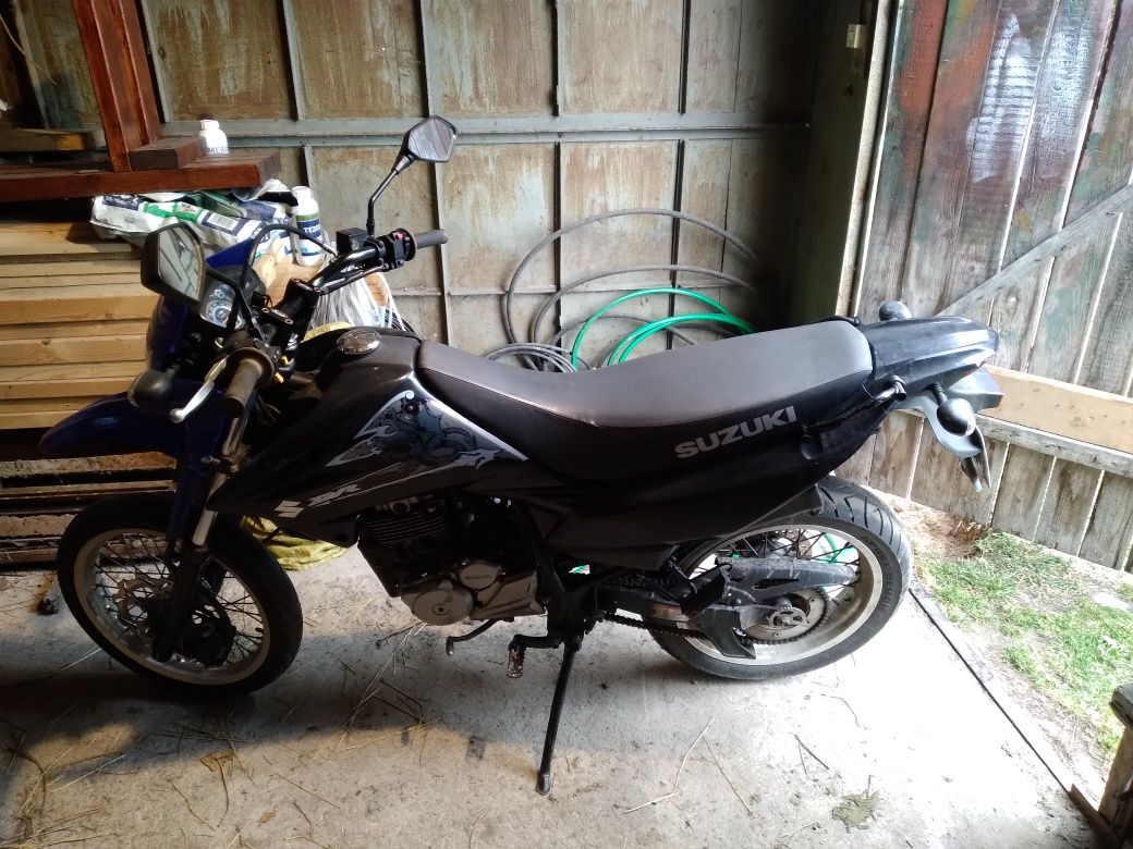 Suzuki dr 125 sm