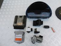 VW CRAFTER 2.5 komputer stacyjka licznik - zestaw startowy 32AN