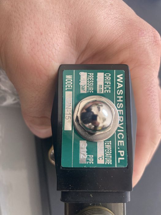 Elektrozawór normalnie zamknięty NC 1/2 cala cewka 230 V AC