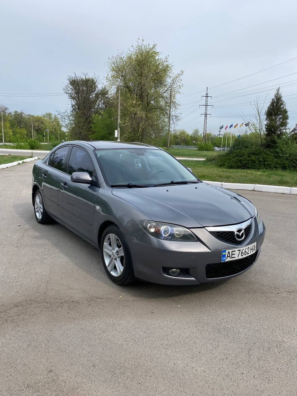 Продам Mazda 3 автомат