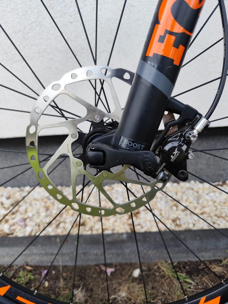 Cube Reaction C62 Carbon. Stan bdb. Shimano XT.Fox 32