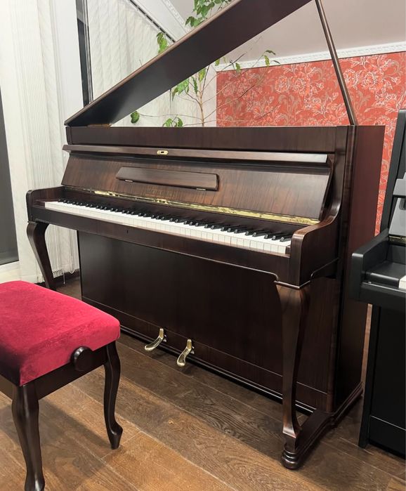 Пианино коричневое weinbach