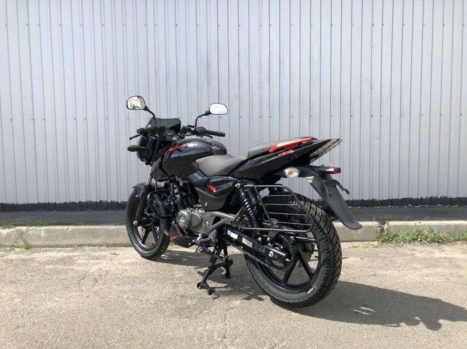 Мотоцикли Bajaj (Баджадж)