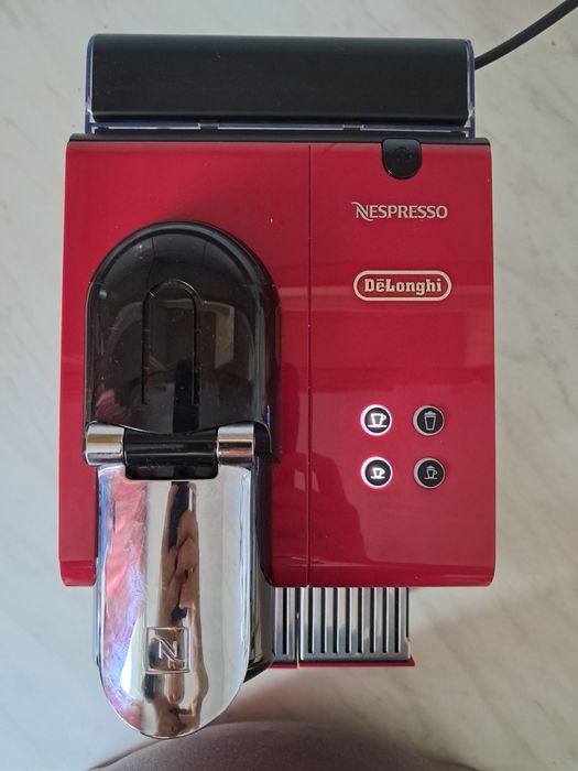 Ekspres kapsułkowy De'Longhi Nespresso Lattissima+ EN 521.R