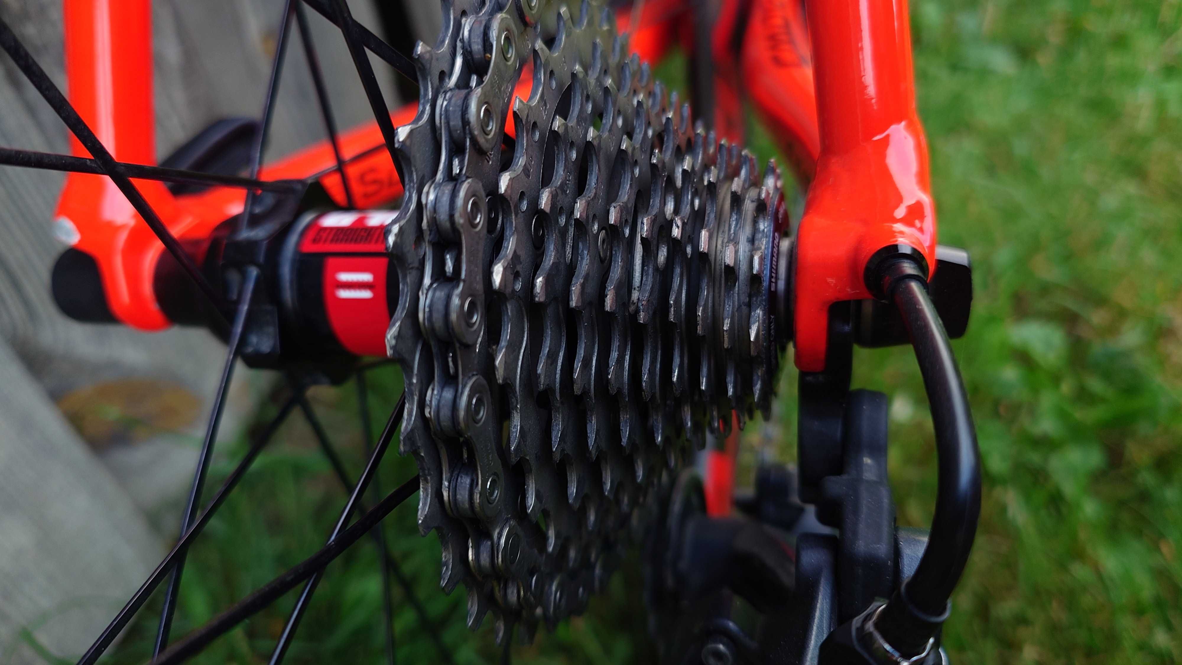 Cannondale CAAD12 Ultegra Acid Red Evanlite DT Swiss 240s Stages 63 cm