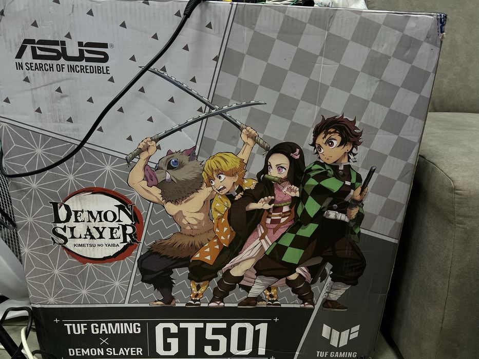 Корпус Asus TUF Gaming GT501 Demon Slayer желтый