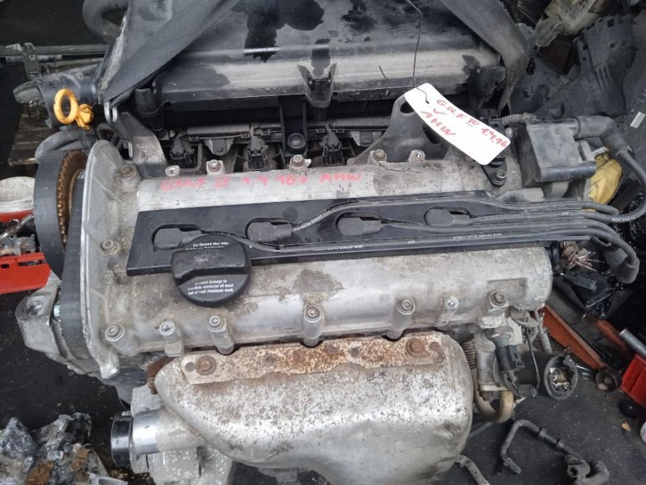 SILNIK GOLF IV 1.4 16V AHW