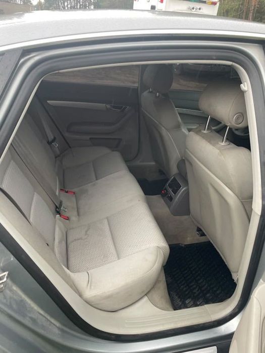 Ауді а6с6 2.0бензин