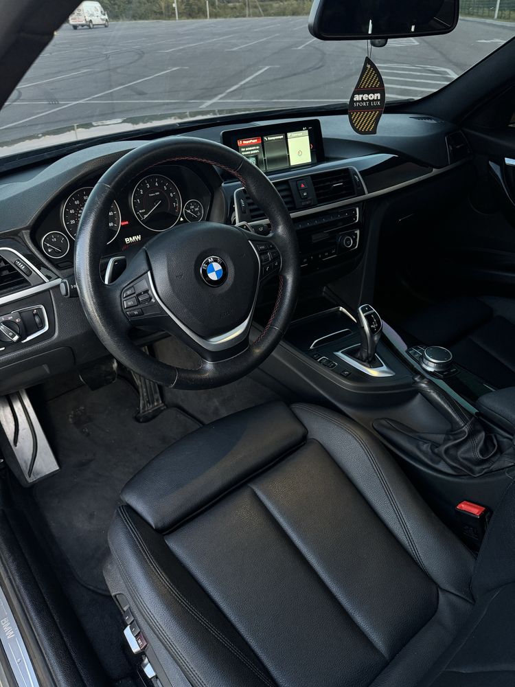 Bmw f30 330i 2017