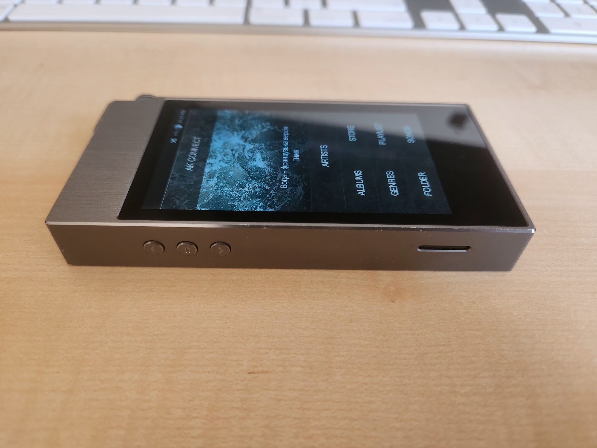 Astell & Kern AK 100 ii