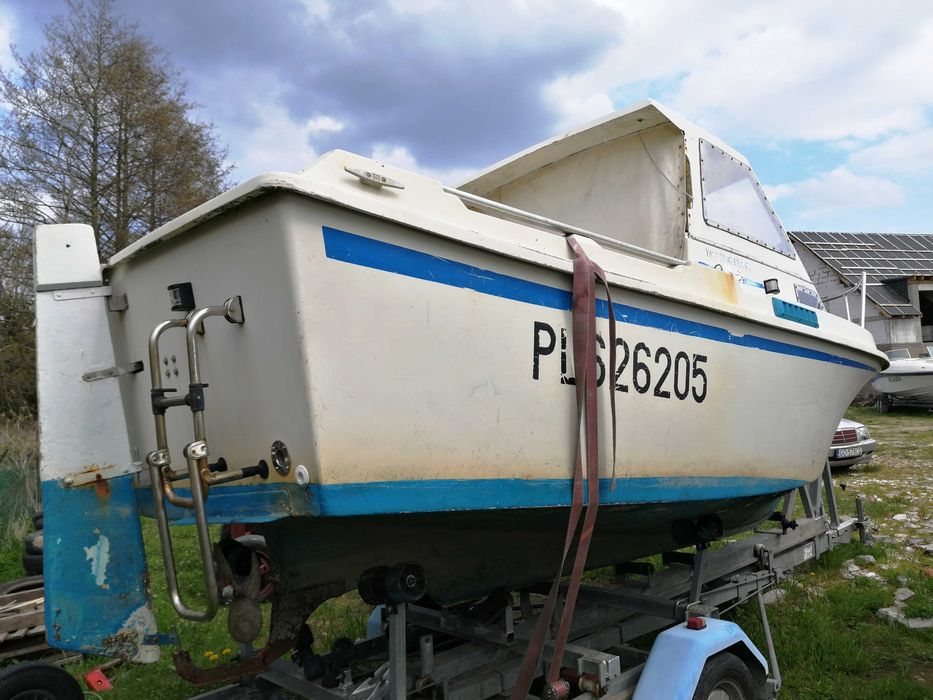 Łódź motorowa,,,jacht - ARTABAN 530 - DIESEL