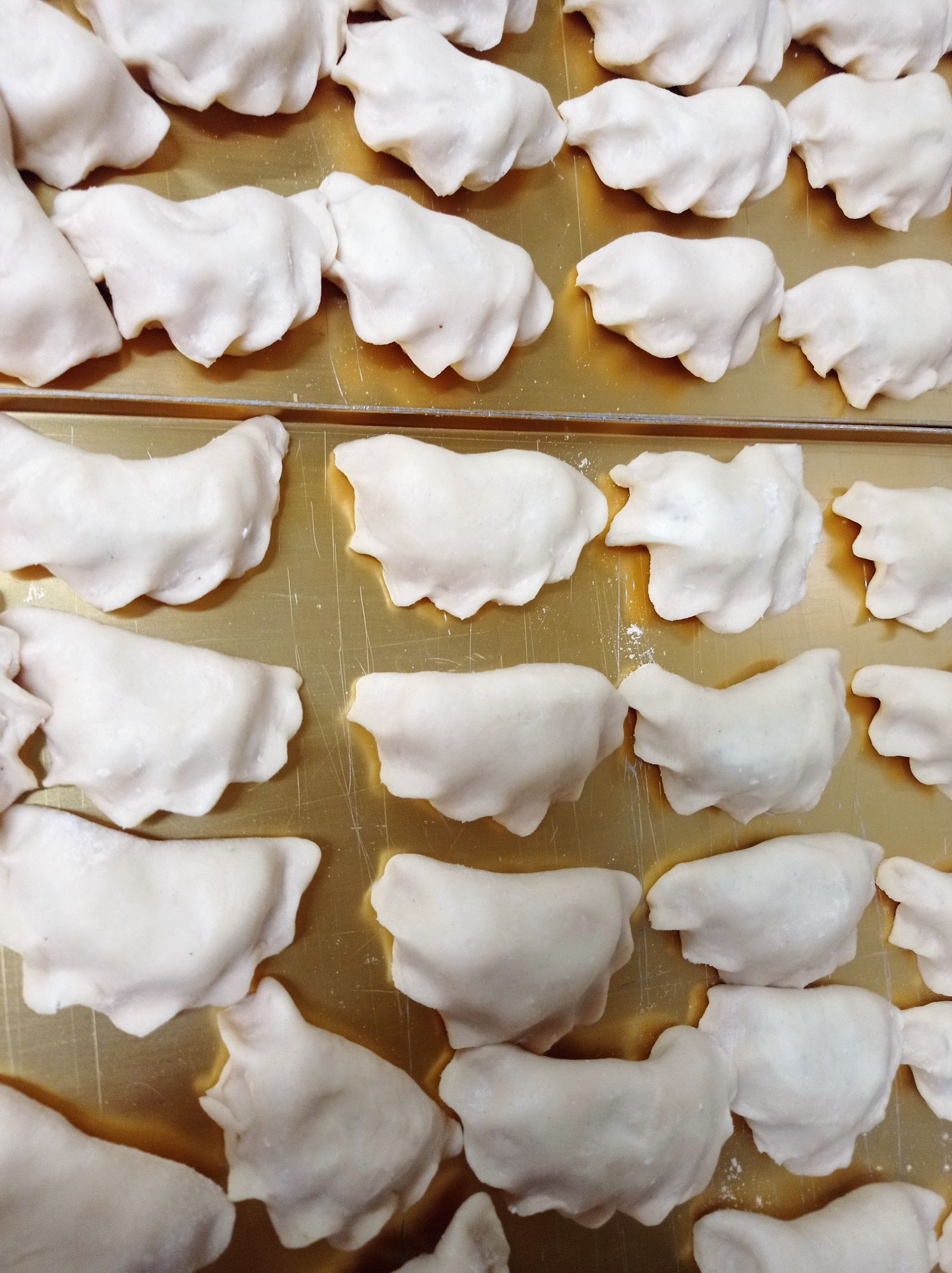 Pierogi ręcznie robione.