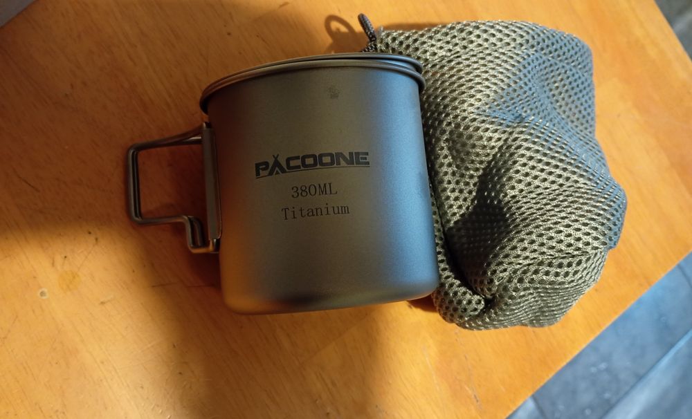 Kubek tytanowy Pacoone 380ml.