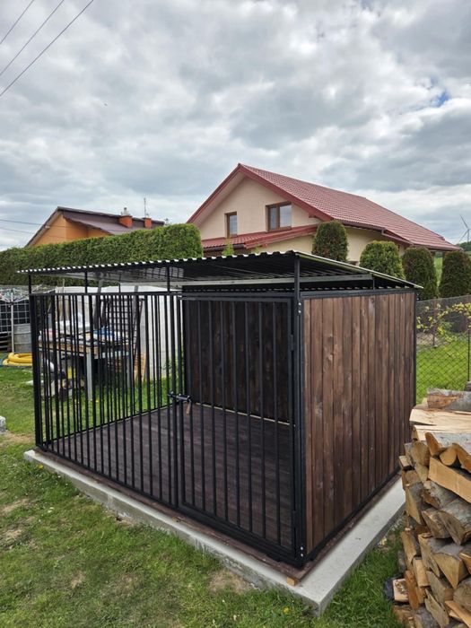 Kojec dla psa. Szybkie terminy realizacji.