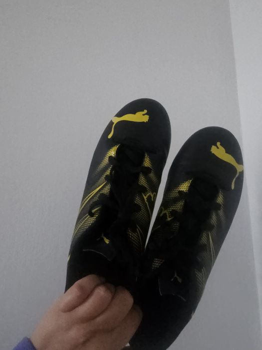 vendo chuteiras de futebol