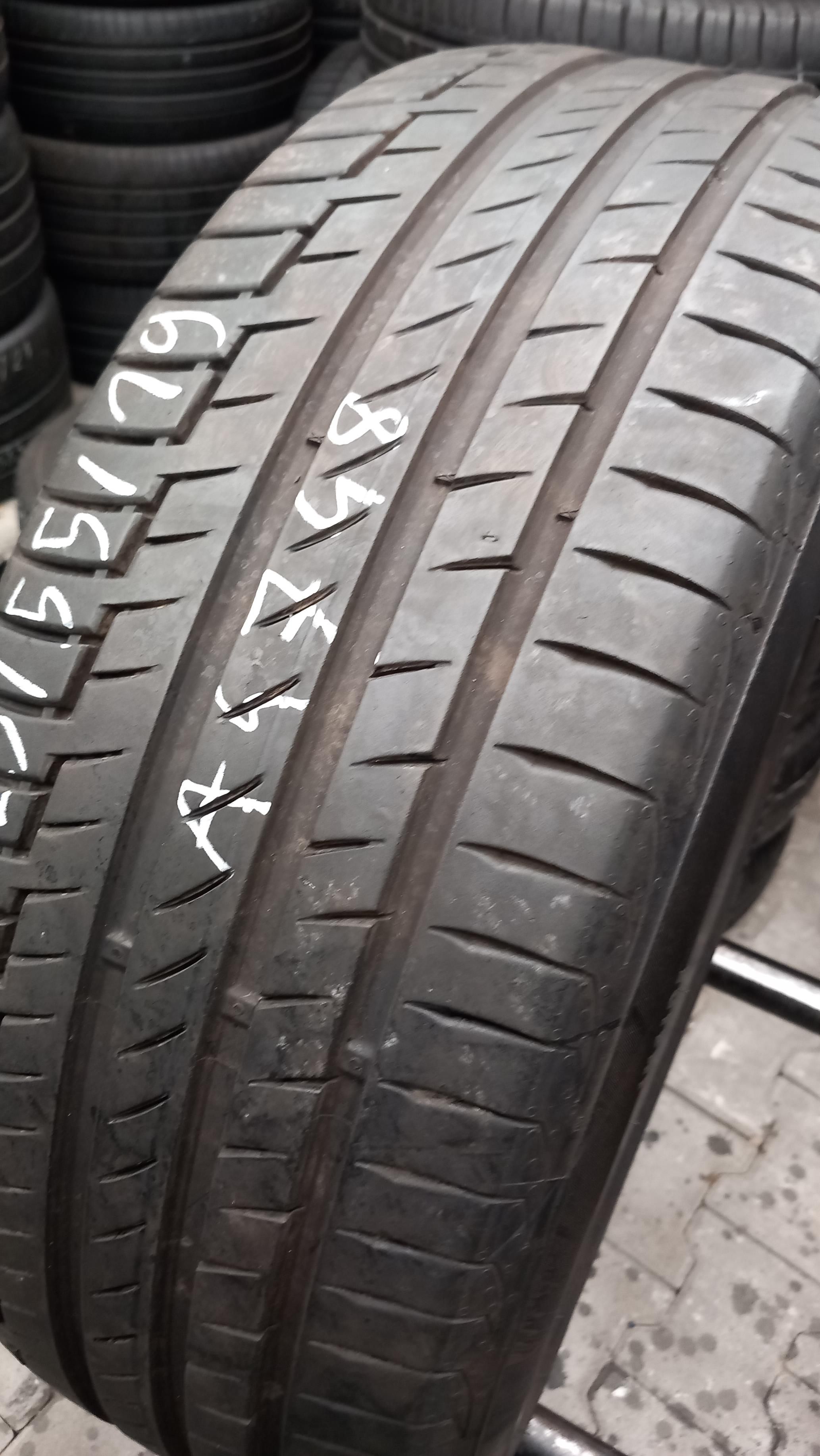 225/55/19 Continental Premium Contact 6 99V