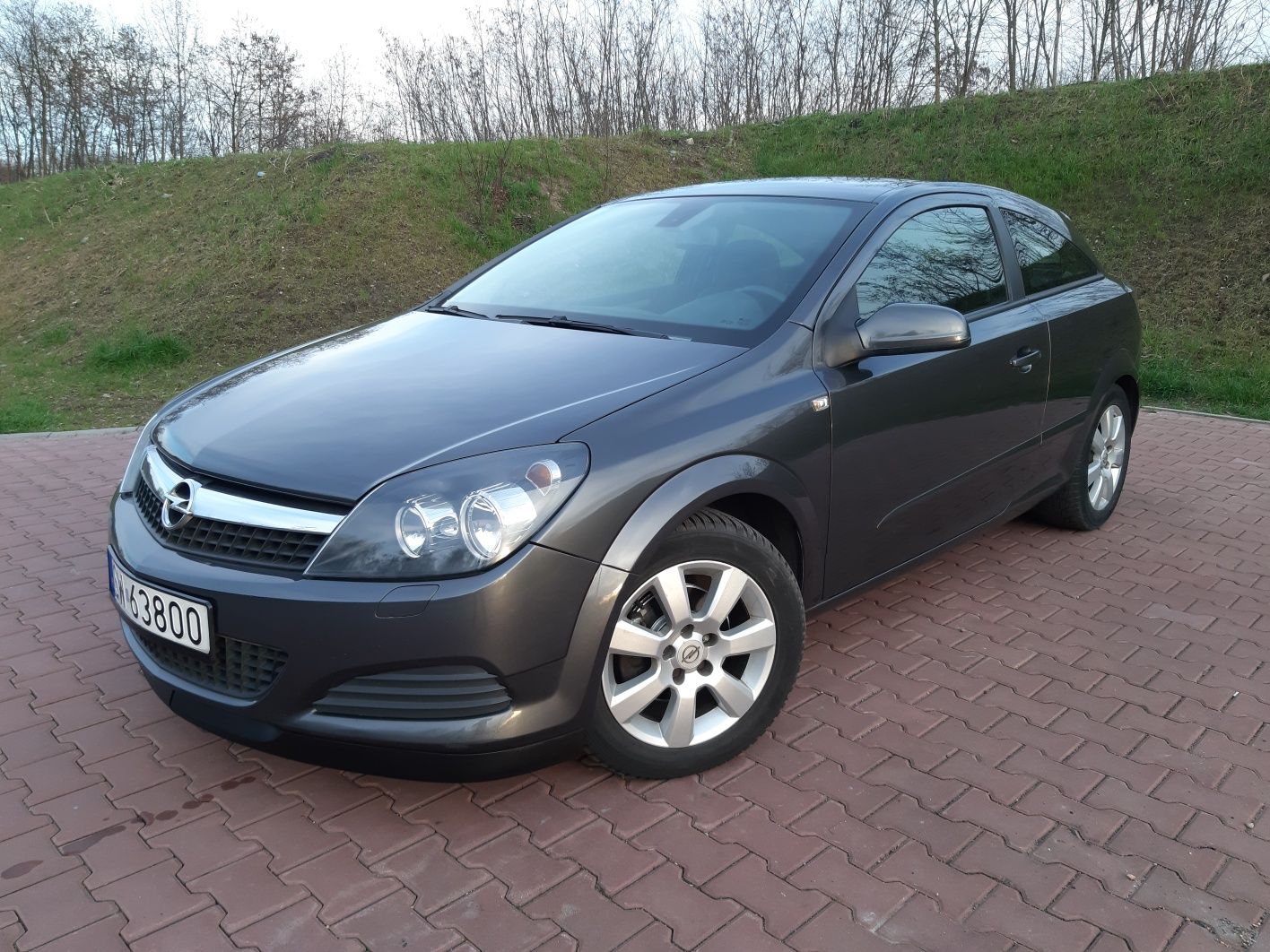 Opel Astra 3 H GTC po LIFT 1.6 115km 2009r ZADBANA doinwestowana 10tys