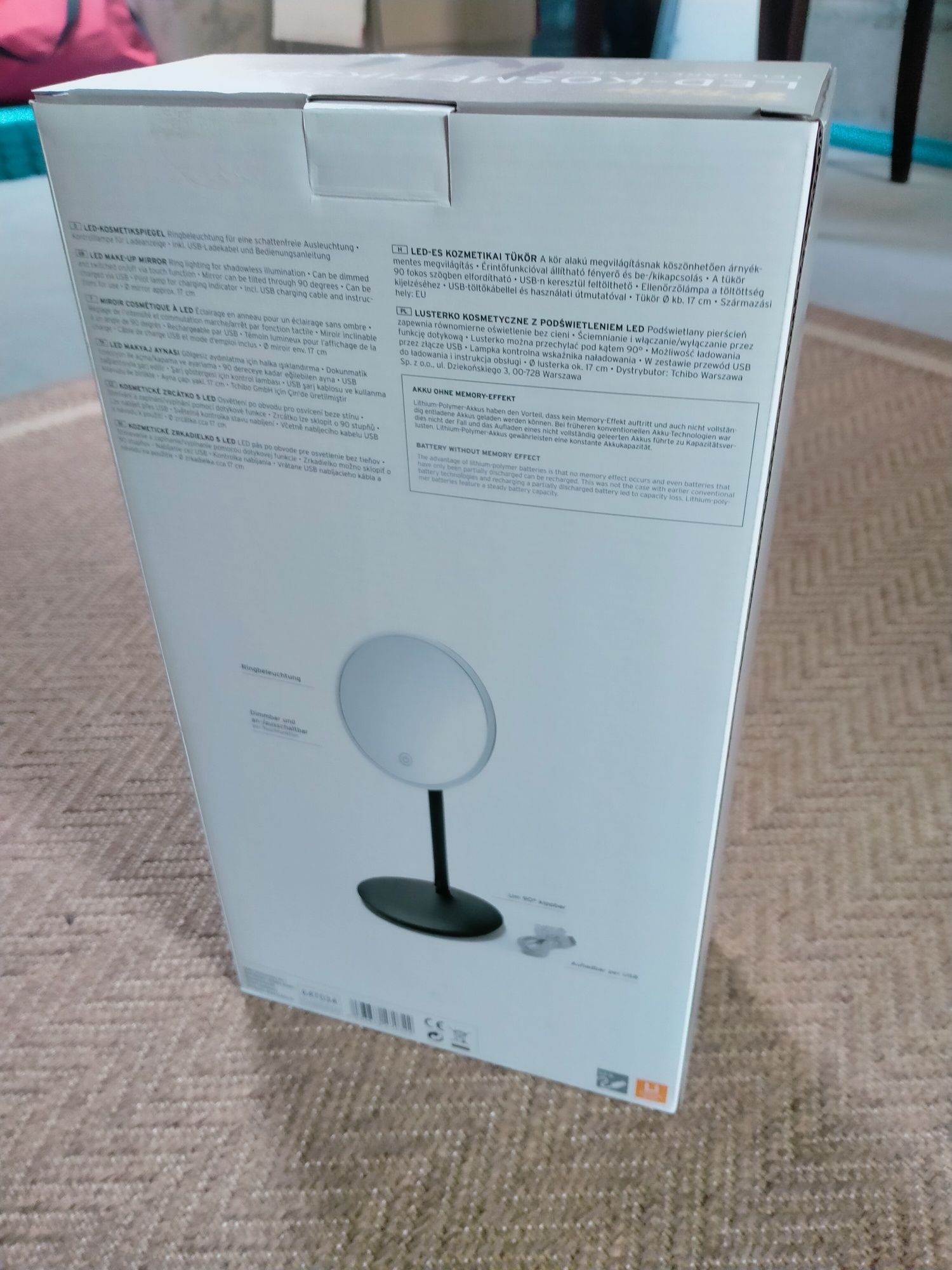Lampka do makijażu nowa.