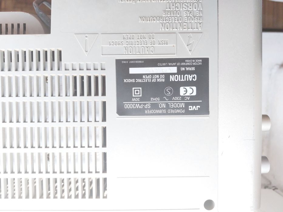 Subwoofer aktywny JVC  SP-PW 3000