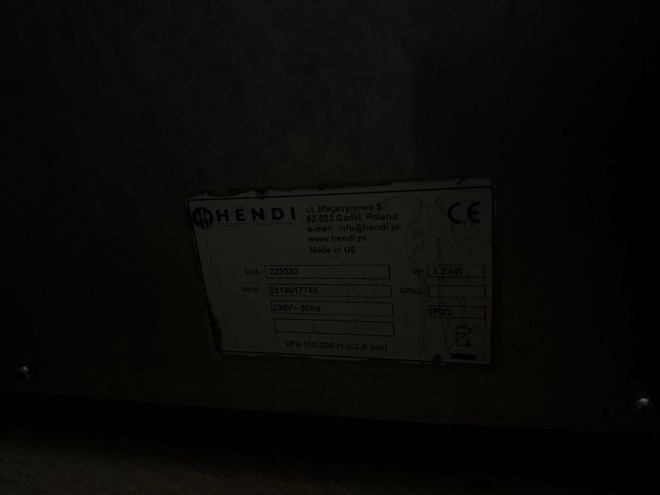 Piec konwekcyjno-parowy 5x GN2/3 - sterowanie manualne HENDI 225530