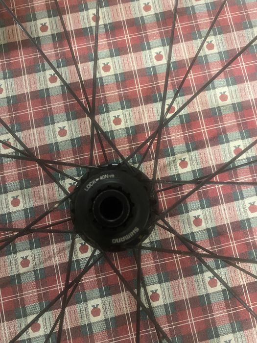 Roda diantira giant Slr1 tubeless