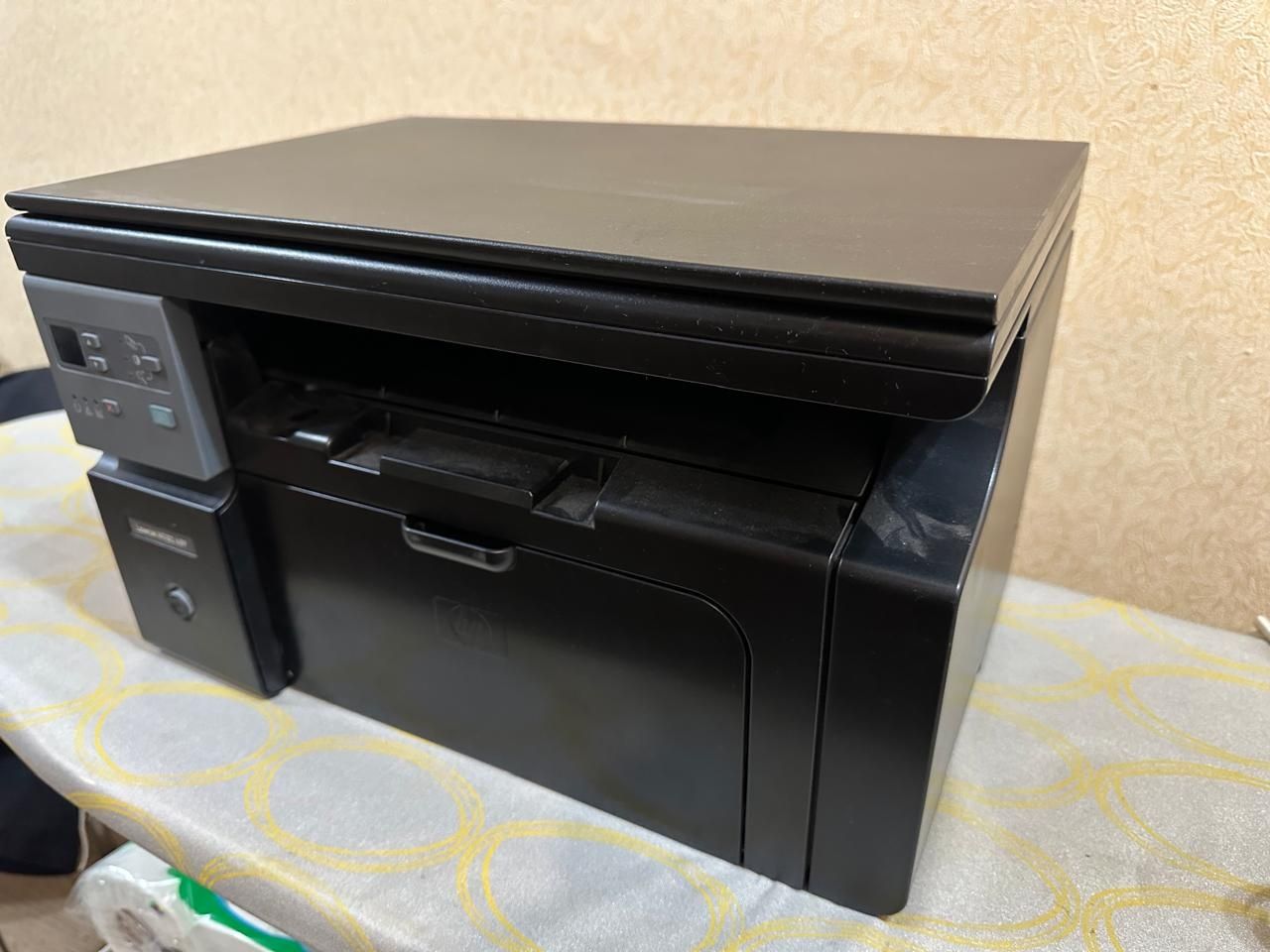Продам МФУ НР M1130