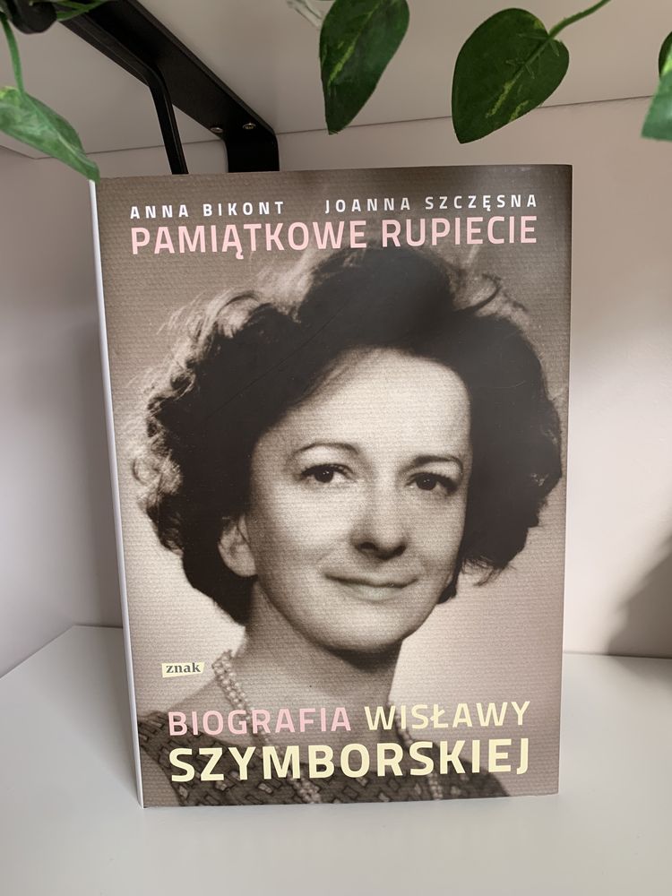 Nowa Pamiątkowe Rupiecie Biografia Wisławy Szymborskiej