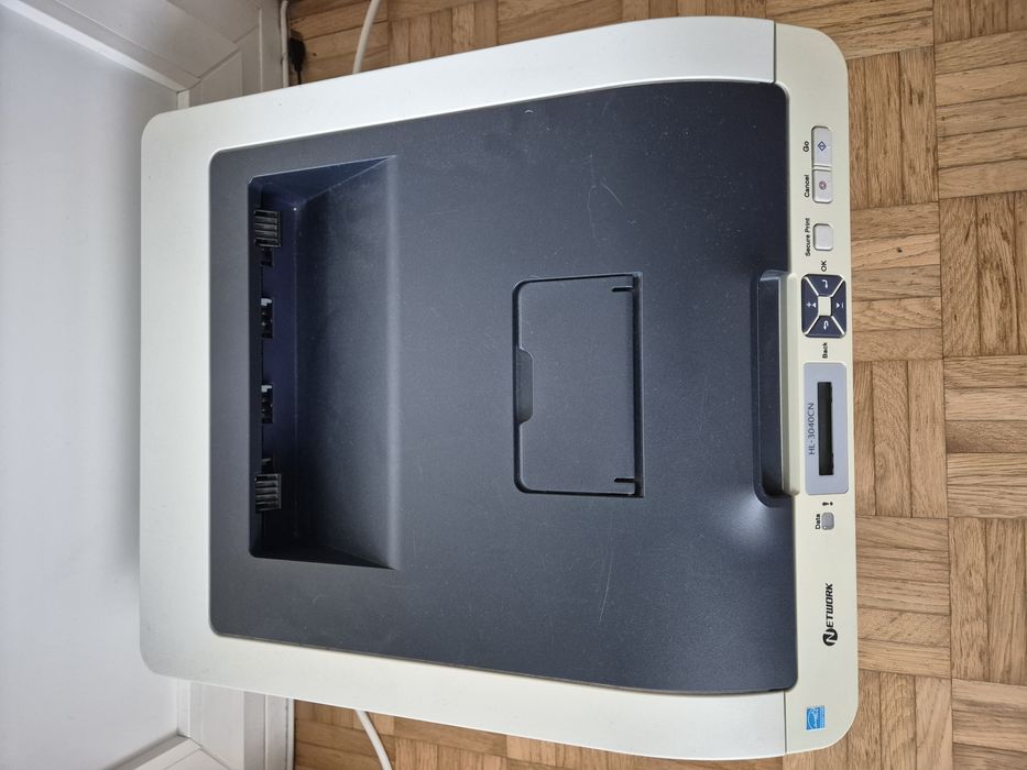 Принтер лазерний кольоровий Brother HL-3040CN з новими картріджами